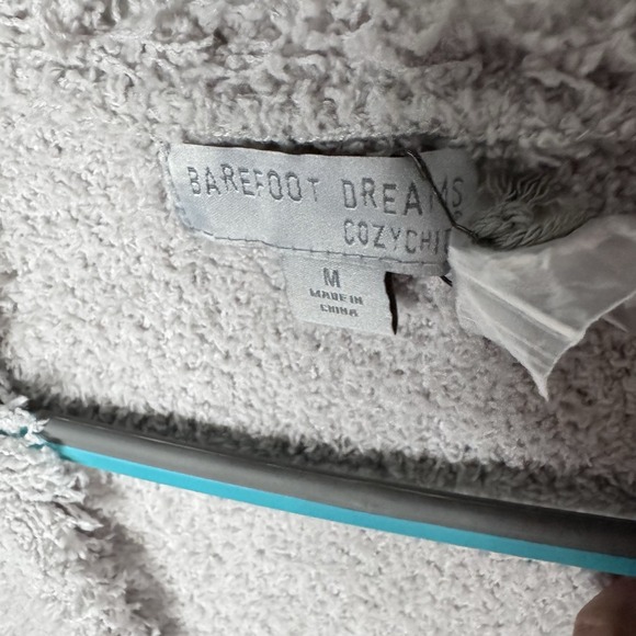 Barefoot Dreams Cozy Chic NEW Fringed Jacket Cardigan Sz M Oyster Gray Pockets - Picture 7 of 14